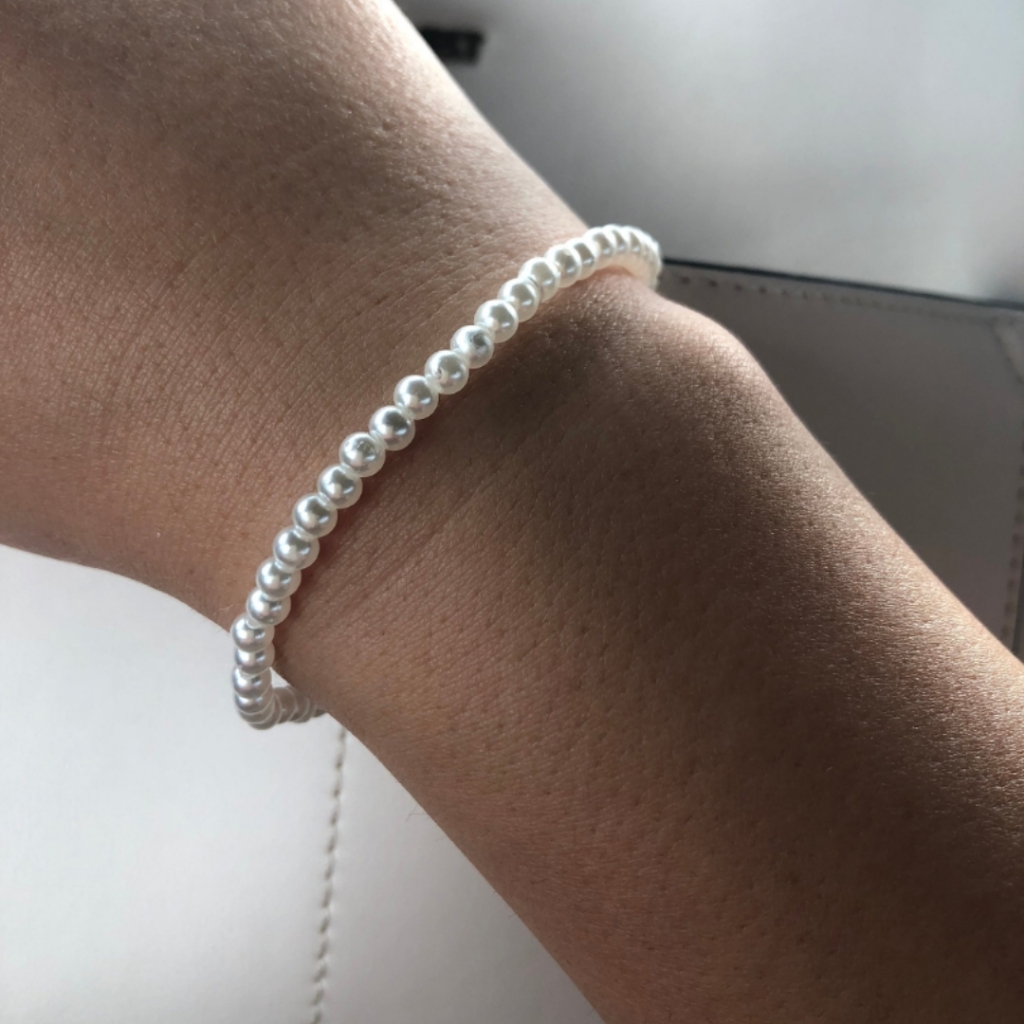Elegant White Pearl Bracelet 8$